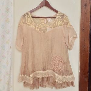 NWT Pretty Angel top XL